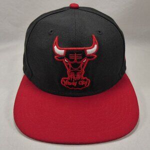 New Era 9Fifty Chicago Bulls Windy City Black Red Snapback Baseball Hat OSFM